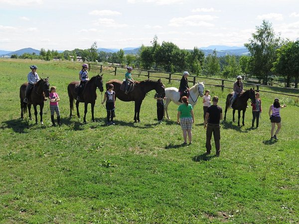 11947434_445909585610263_5617448210438271276_n